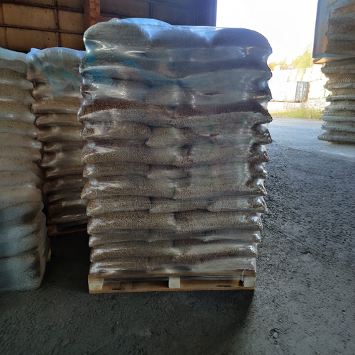 Träpelletspall, 65 säckar x 15 kg